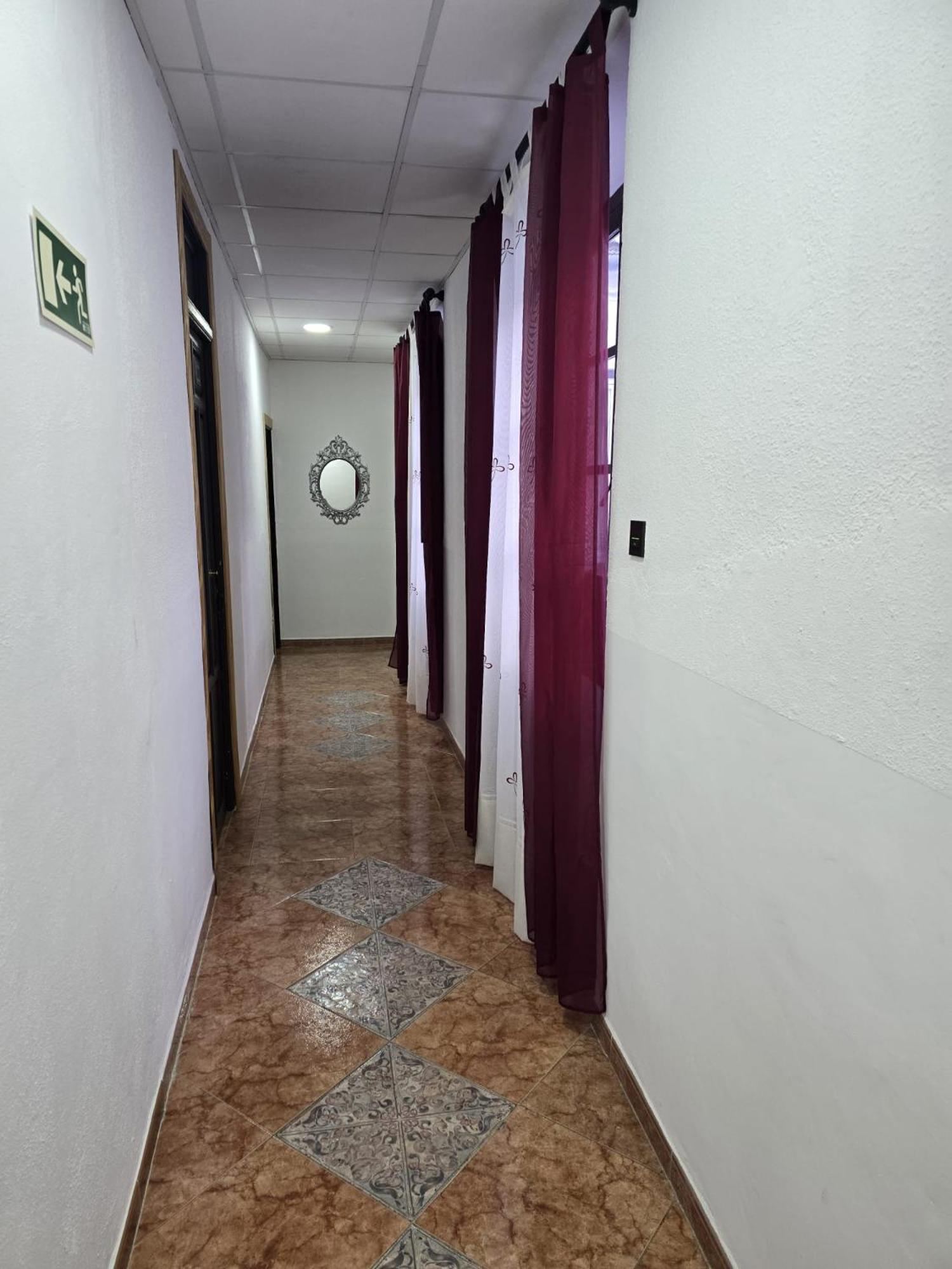 ROOMS Los MONTES Granada Exterior foto